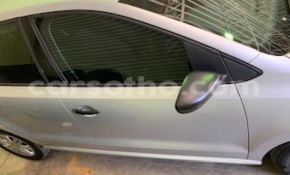 Acheter Occasion Voiture Volkswagen Polo Gris à Thaba–Tseka, Mafeteng Acheter Occasion Voiture Volkswagen Polo Gris à Thaba–Tseka, Mafeteng