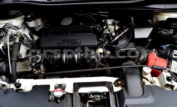 Sayi Na hannu Honda HR–V White Mota in Maputsoa a Leribe Sayi Na hannu Honda HR–V White Mota in Maputsoa a Leribe