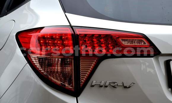 Sayi Na hannu Honda HR–V White Mota in Maputsoa a Leribe Sayi Na hannu Honda HR–V White Mota in Maputsoa a Leribe