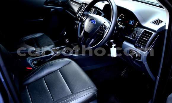 اشتري مستعمل Ford Everest Other سيارة في Maputsoe في Leribe اشتري مستعمل Ford Everest Other سيارة في Maputsoe في Leribe