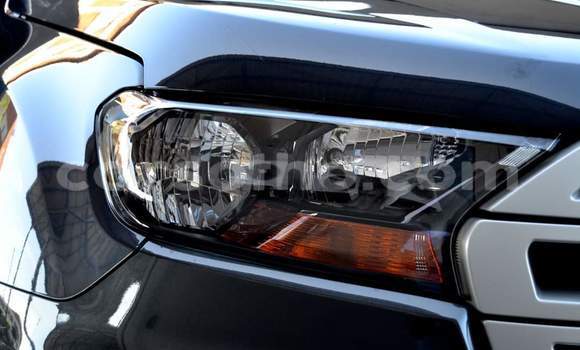 اشتري مستعمل Ford Everest Other سيارة في Maputsoe في Leribe اشتري مستعمل Ford Everest Other سيارة في Maputsoe في Leribe