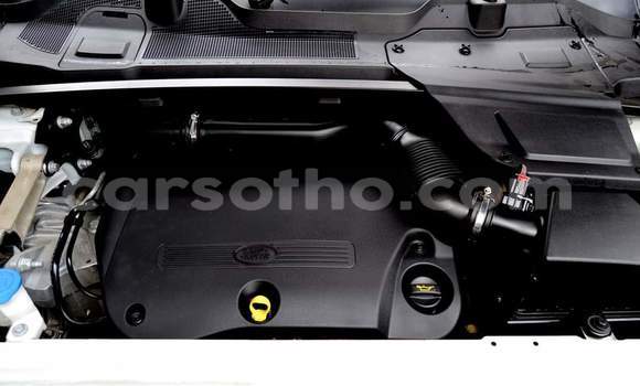 Sayi Na hannu Land Rover Discovery Sport White Mota in Maputsoa a Leribe Sayi Na hannu Land Rover Discovery Sport White Mota in Maputsoa a Leribe