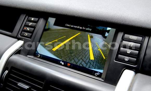 Sayi Na hannu Land Rover Discovery Sport White Mota in Maputsoa a Leribe Sayi Na hannu Land Rover Discovery Sport White Mota in Maputsoa a Leribe