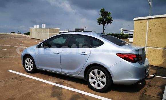 Acheter Occasion Voiture Opel Astra Bleu à Maseru, Maseru Acheter Occasion Voiture Opel Astra Bleu à Maseru, Maseru