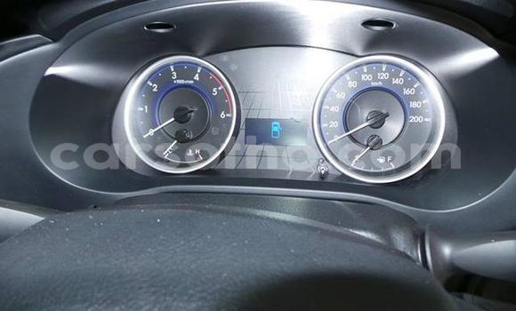 اشتري مستعمل Toyota Hilux White سيارة في Maseru في Maseru اشتري مستعمل Toyota Hilux White سيارة في Maseru في Maseru