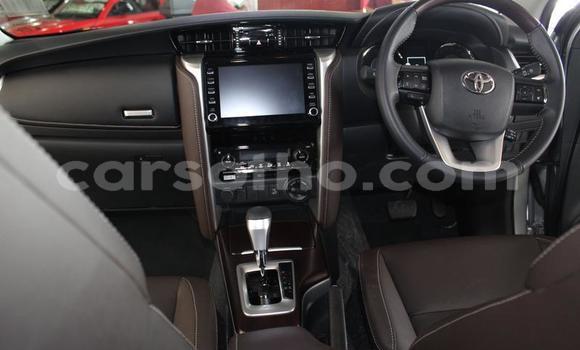 Acheter Occasion Voiture Toyota Fortuner Gris à Maputsoe, Leribe Acheter Occasion Voiture Toyota Fortuner Gris à Maputsoe, Leribe
