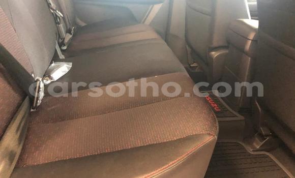 Acheter Occasion Voiture Isuzu KB Bleu à Mafeteng, Mafeteng Acheter Occasion Voiture Isuzu KB Bleu à Mafeteng, Mafeteng