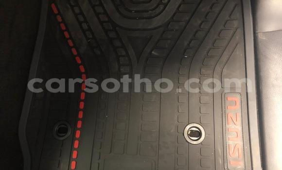 Acheter Occasion Voiture Isuzu KB Bleu à Mafeteng, Mafeteng Acheter Occasion Voiture Isuzu KB Bleu à Mafeteng, Mafeteng