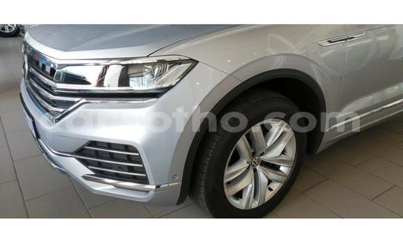 Sayi Na hannu Volkswagen Touareg Silver Mota in Mafeteng a Mafeteng Sayi Na hannu Volkswagen Touareg Silver Mota in Mafeteng a Mafeteng