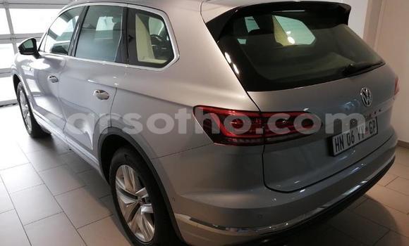 Sayi Na hannu Volkswagen Touareg Silver Mota in Mafeteng a Mafeteng Sayi Na hannu Volkswagen Touareg Silver Mota in Mafeteng a Mafeteng