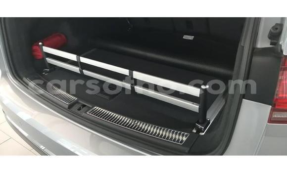 Sayi Na hannu Volkswagen Touareg Silver Mota in Mafeteng a Mafeteng Sayi Na hannu Volkswagen Touareg Silver Mota in Mafeteng a Mafeteng