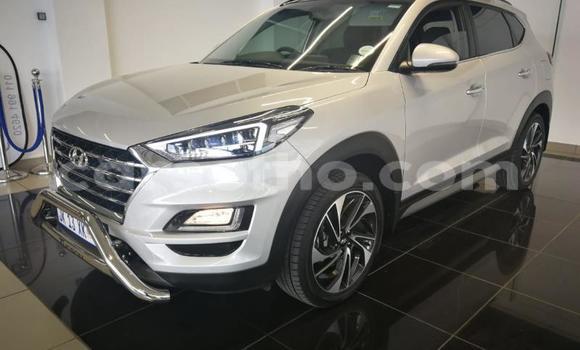 Sayi Na hannu Hyundai Tucson Silver Mota in Mafeteng a Mafeteng Sayi Na hannu Hyundai Tucson Silver Mota in Mafeteng a Mafeteng