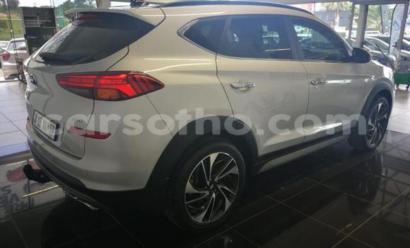 Sayi Na hannu Hyundai Tucson Silver Mota in Mafeteng a Mafeteng Sayi Na hannu Hyundai Tucson Silver Mota in Mafeteng a Mafeteng