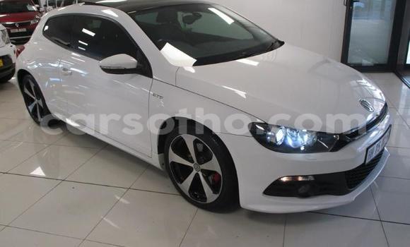 Sayi Na hannu Volkswagen Scirocco White Mota in Mafeteng a Mafeteng Sayi Na hannu Volkswagen Scirocco White Mota in Mafeteng a Mafeteng