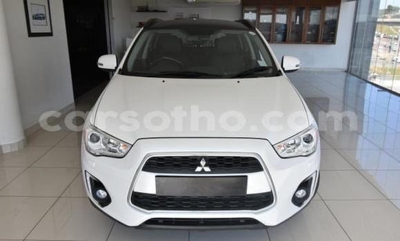 Acheter Occasion Voiture Mitsubishi ASX Blanc à Mafeteng, Mafeteng Acheter Occasion Voiture Mitsubishi ASX Blanc à Mafeteng, Mafeteng