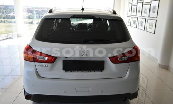 Acheter Occasion Voiture Mitsubishi ASX Blanc à Mafeteng, Mafeteng Acheter Occasion Voiture Mitsubishi ASX Blanc à Mafeteng, Mafeteng