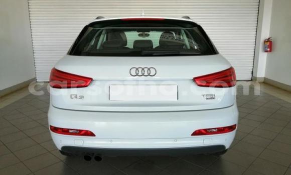 Sayi Na hannu Audi Q3 White Mota in Mafeteng a Mafeteng Sayi Na hannu Audi Q3 White Mota in Mafeteng a Mafeteng