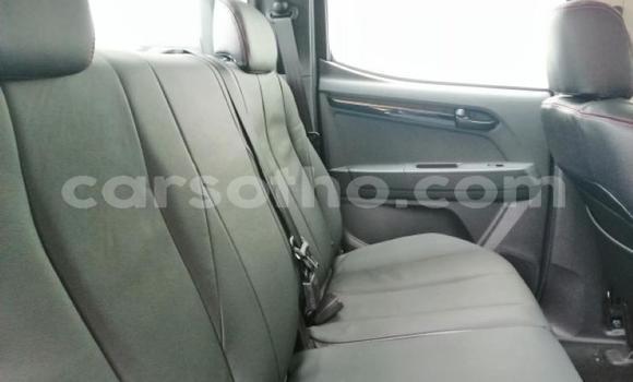 Sayi Na hannu Isuzu KB Black Mota in Mafeteng a Mafeteng Sayi Na hannu Isuzu KB Black Mota in Mafeteng a Mafeteng