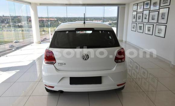 Acheter Occasion Voiture Volkswagen Polo Blanc à Mafeteng, Mafeteng Acheter Occasion Voiture Volkswagen Polo Blanc à Mafeteng, Mafeteng