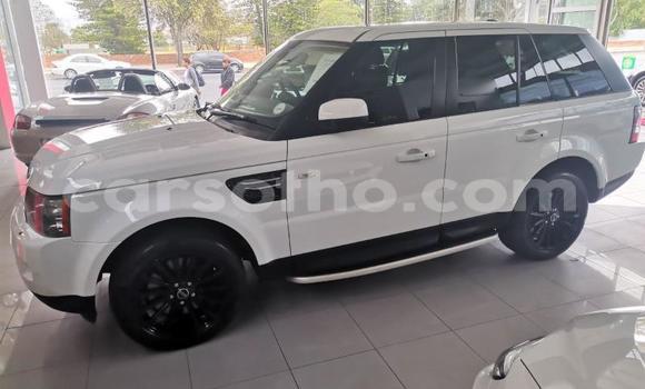 Acheter Occasion Voiture Land Rover Range Rover Vogue Blanc à Mafeteng, Mafeteng Acheter Occasion Voiture Land Rover Range Rover Vogue Blanc à Mafeteng, Mafeteng