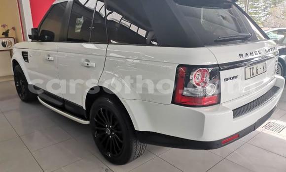 Acheter Occasion Voiture Land Rover Range Rover Vogue Blanc à Mafeteng, Mafeteng Acheter Occasion Voiture Land Rover Range Rover Vogue Blanc à Mafeteng, Mafeteng