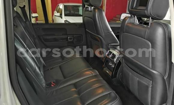 Acheter Occasion Voiture Land Rover Range Rover Vogue Blanc à Mafeteng, Mafeteng Acheter Occasion Voiture Land Rover Range Rover Vogue Blanc à Mafeteng, Mafeteng
