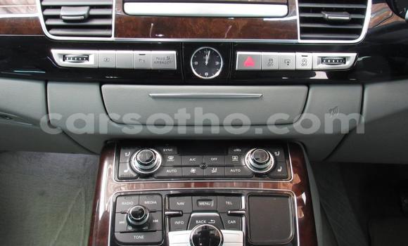 Sayi Na hannu Audi A8 White Mota in Maseru a Maseru Sayi Na hannu Audi A8 White Mota in Maseru a Maseru