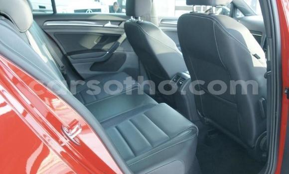 Sayi Na hannu Volkswagen Golf R Red Mota in Mafeteng a Mafeteng Sayi Na hannu Volkswagen Golf R Red Mota in Mafeteng a Mafeteng