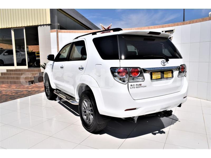 Big with watermark toyota fortuner leribe maputsoa 18274