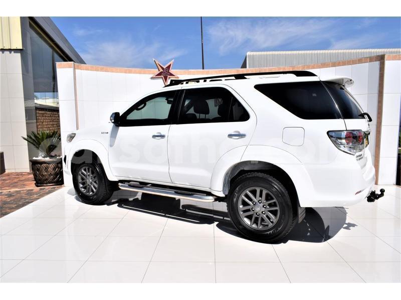 Big with watermark toyota fortuner leribe maputsoa 18274