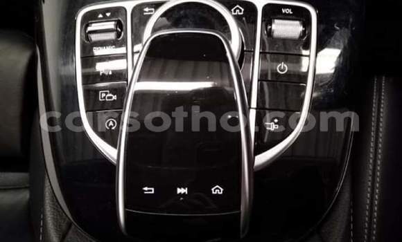 Acheter Occasion Voiture Mercedes-Benz E–Class Gris à Mafeteng, Mafeteng Acheter Occasion Voiture Mercedes-Benz E–Class Gris à Mafeteng, Mafeteng