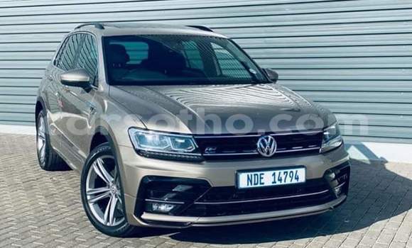 Sayi Na hannu Volkswagen Tiguan Silver Mota in Mafeteng a Mafeteng Sayi Na hannu Volkswagen Tiguan Silver Mota in Mafeteng a Mafeteng