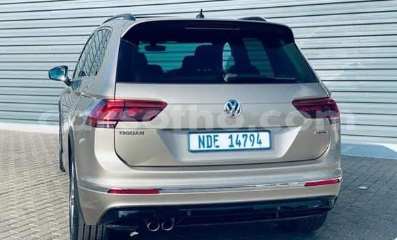 Sayi Na hannu Volkswagen Tiguan Silver Mota in Mafeteng a Mafeteng Sayi Na hannu Volkswagen Tiguan Silver Mota in Mafeteng a Mafeteng