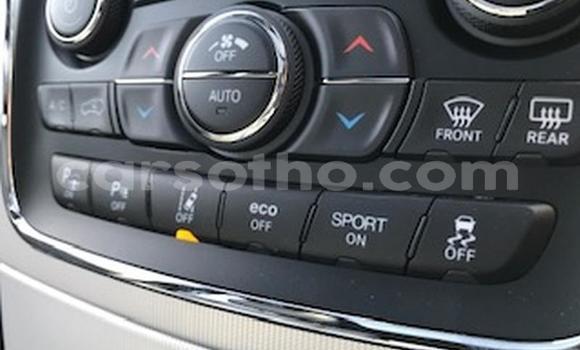 Sayi Na hannu Jeep Grand Cherokee Other Mota in Maseru a Maseru Sayi Na hannu Jeep Grand Cherokee Other Mota in Maseru a Maseru