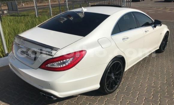 اشتري مستعمل Mercedes-Benz CLA-klasse AMG White سيارة في Maseru في Maseru اشتري مستعمل Mercedes-Benz CLA-klasse AMG White سيارة في Maseru في Maseru