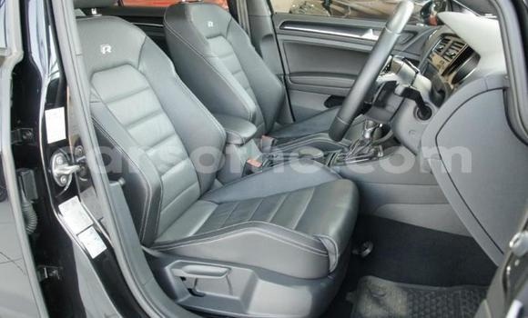 Sayi Na hannu Volkswagen Golf R Black Mota in Mafeteng a Mafeteng Sayi Na hannu Volkswagen Golf R Black Mota in Mafeteng a Mafeteng