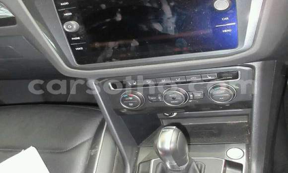 Sayi Na hannu Volkswagen Tiguan White Mota in Maseru a Maseru Sayi Na hannu Volkswagen Tiguan White Mota in Maseru a Maseru