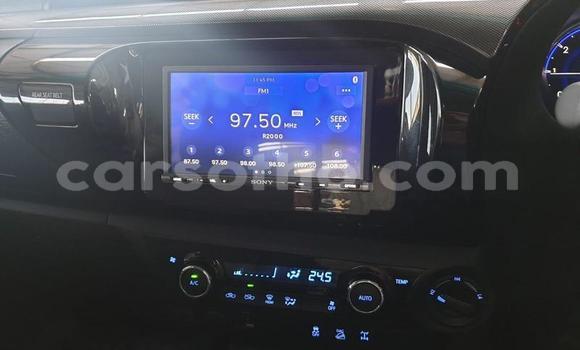 اشتري مستعمل Toyota Hilux Silver سيارة في Butha Buthe في Butha-Buthe اشتري مستعمل Toyota Hilux Silver سيارة في Butha Buthe في Butha-Buthe