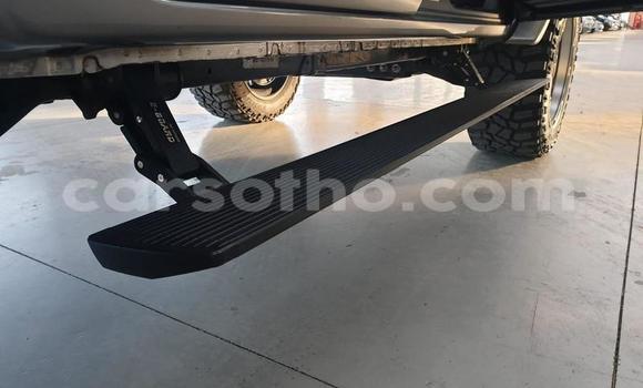 اشتري مستعمل Toyota Hilux Silver سيارة في Butha Buthe في Butha-Buthe اشتري مستعمل Toyota Hilux Silver سيارة في Butha Buthe في Butha-Buthe