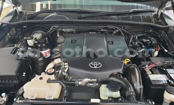 اشتري مستعمل Toyota Hilux Silver سيارة في Butha Buthe في Butha-Buthe اشتري مستعمل Toyota Hilux Silver سيارة في Butha Buthe في Butha-Buthe