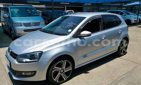 اشتري مستعمل Volkswagen Polo Silver سيارة في Maseru في Maseru اشتري مستعمل Volkswagen Polo Silver سيارة في Maseru في Maseru