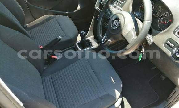 اشتري مستعمل Volkswagen Polo Silver سيارة في Maseru في Maseru اشتري مستعمل Volkswagen Polo Silver سيارة في Maseru في Maseru