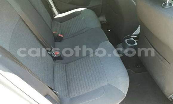 Sayi Na hannu Volkswagen Polo Silver Mota in Maseru a Maseru Sayi Na hannu Volkswagen Polo Silver Mota in Maseru a Maseru