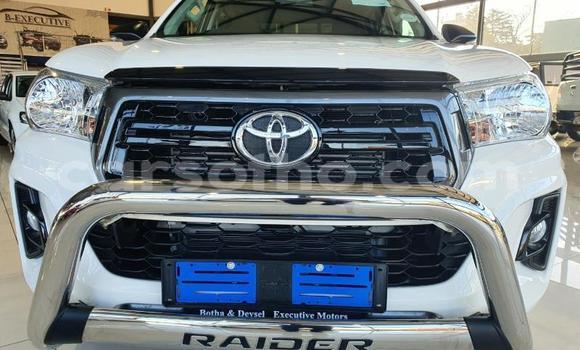 اشتري مستعمل Toyota Hilux White سيارة في Maseru في Maseru اشتري مستعمل Toyota Hilux White سيارة في Maseru في Maseru