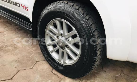 اشتري مستعمل Toyota Hilux White سيارة في Maseru في Maseru اشتري مستعمل Toyota Hilux White سيارة في Maseru في Maseru
