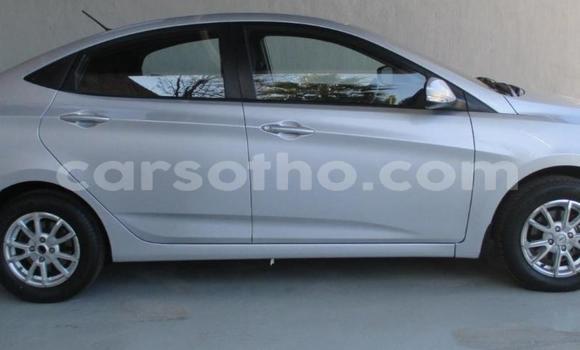 Sayi Na hannu Hyundai i20 Silver Mota in Mafeteng a Mafeteng Sayi Na hannu Hyundai i20 Silver Mota in Mafeteng a Mafeteng