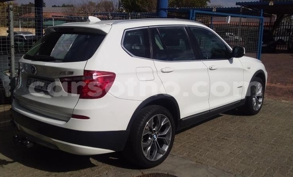 Acheter Occasion Voiture BMW X3 Blanc à Hlotse, Leribe Acheter Occasion Voiture BMW X3 Blanc à Hlotse, Leribe