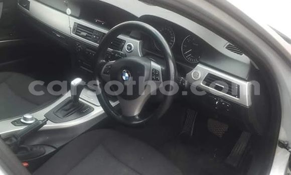 Buy Used Toyota Noah Silver Car in Maseru in Maseru Buy Used Toyota Noah Silver Car in Maseru in Maseru