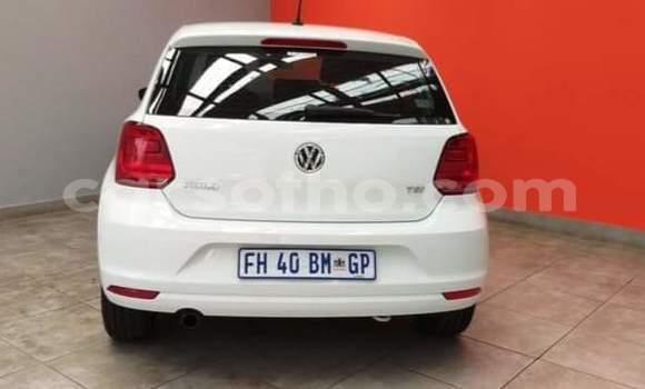 Sayi Na hannu Volkswagen Polo White Mota in Hlotse a Leribe Sayi Na hannu Volkswagen Polo White Mota in Hlotse a Leribe