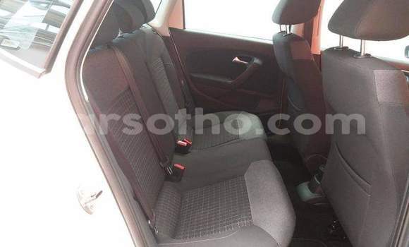 Sayi Na hannu Volkswagen Polo White Mota in Hlotse a Leribe Sayi Na hannu Volkswagen Polo White Mota in Hlotse a Leribe